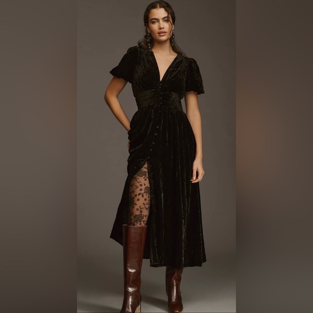 Sz 8 Anthropologie Katerina Black Floral Velvet Midi Dress: NWT